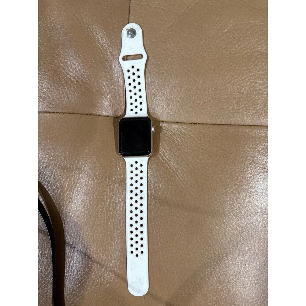 Apple Watch Series 3 GPS Cellular 42mm Rose Gold Case Watch